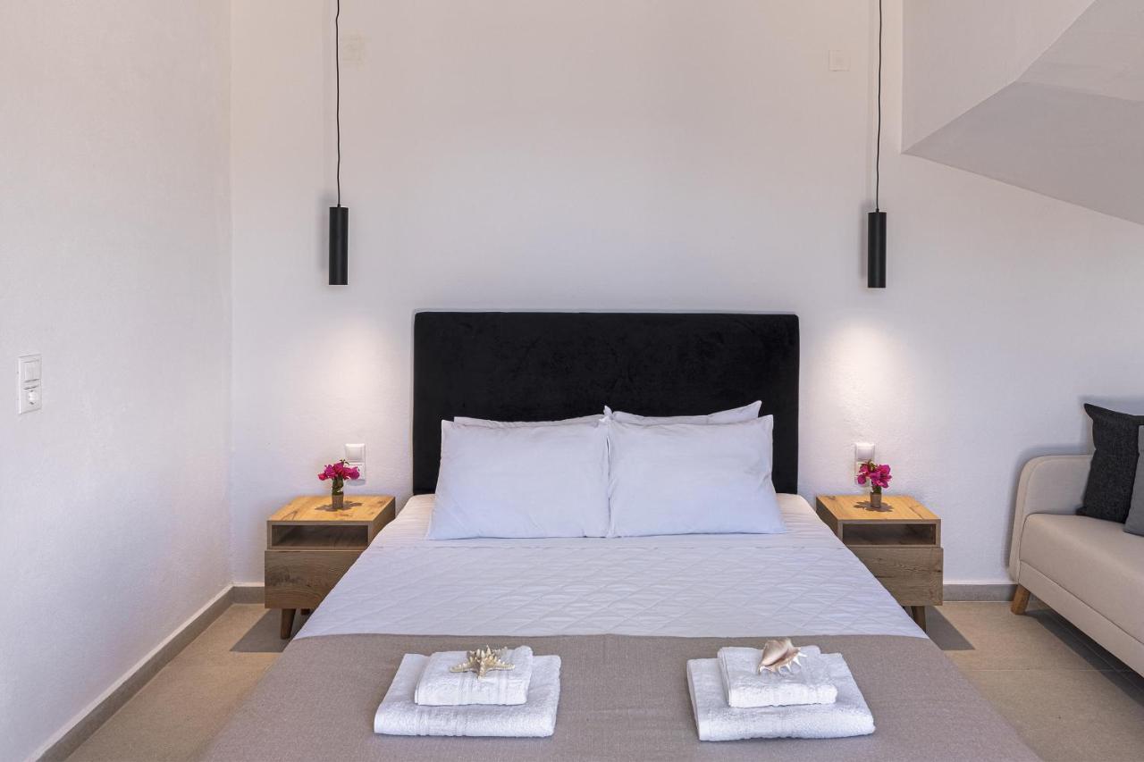 Chrysonisos Suites With Sunset & Seaviews Near Kini Bagian luar foto